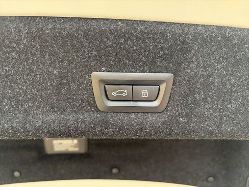 Used 2026 BMW 330i Sedan RWD image 34