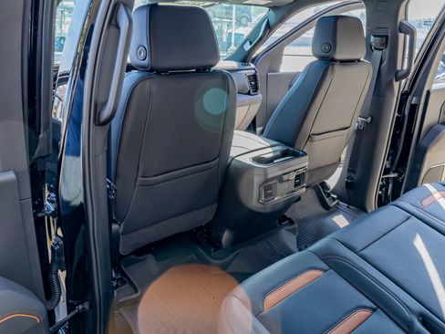 Used 2026 GMC Sierra 1500 AT4 w/ Technology Package image 34