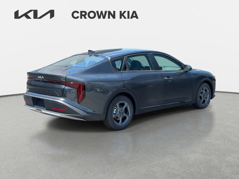 New 2026 Kia K4 FWD image 5