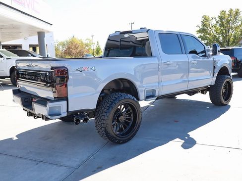 Used 2025 Ford F350 Platinum image 6