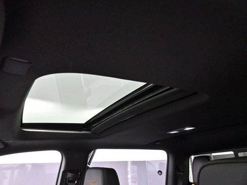 Used 2023 Chevrolet Silverado 1500 High Country w/ High Country Premium Package image 30