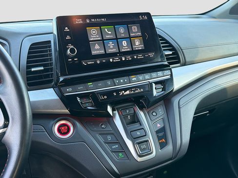 Used 2025 Honda Odyssey Sport-L image 29