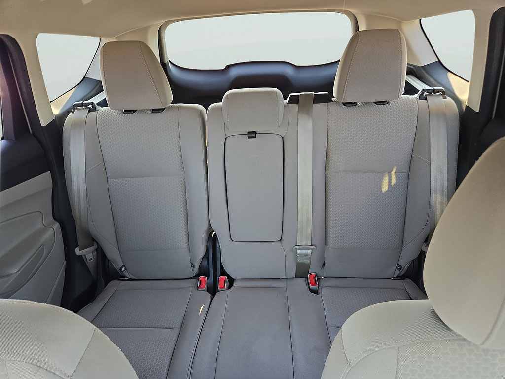 Used 2017 Ford Escape SE FWD image 30