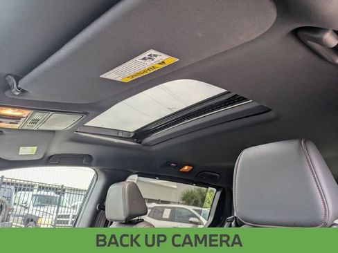 Used 2025 Honda Odyssey Sport-L image 18