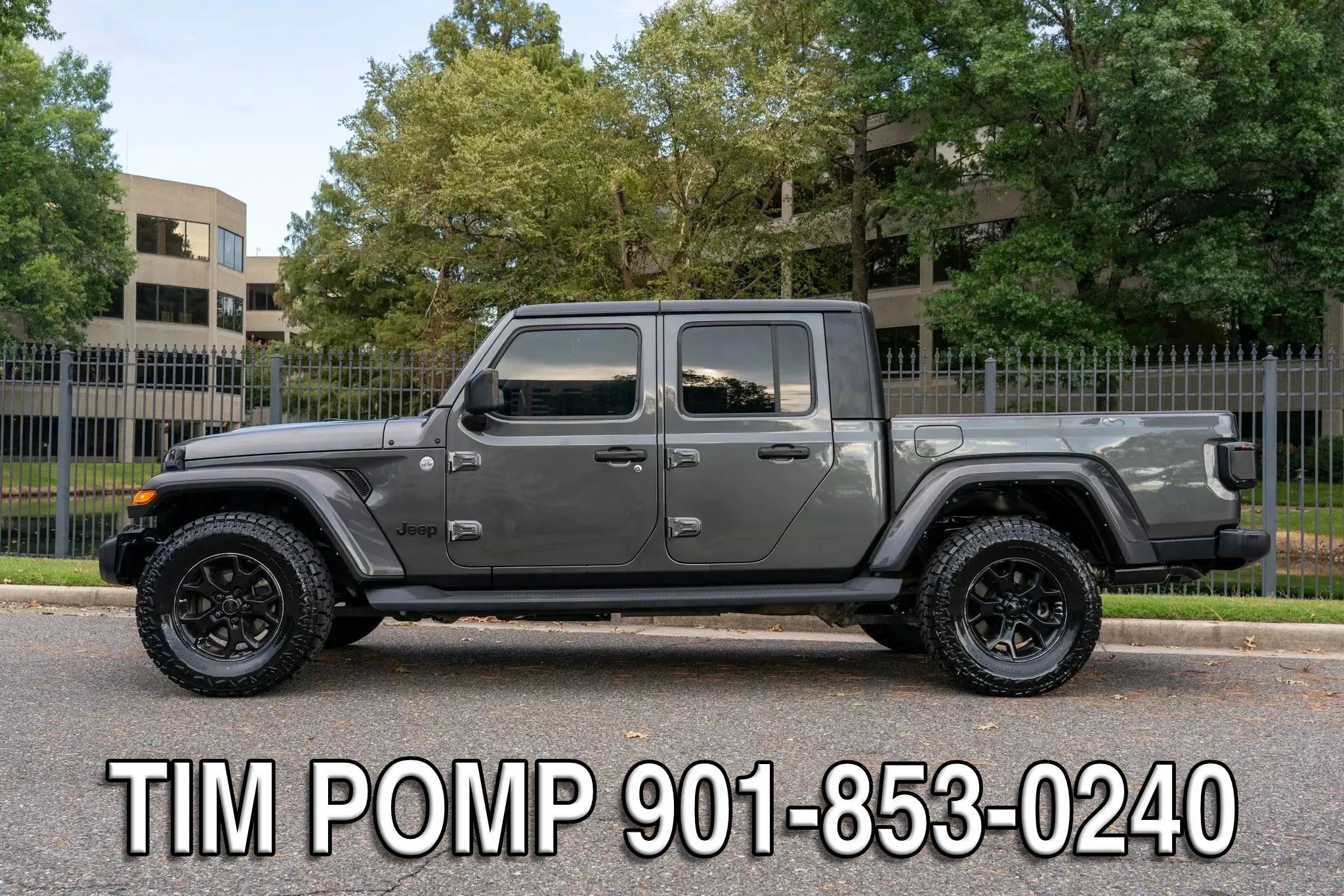 Used 2021 Jeep Gladiator Sport AWD/4WD image 9