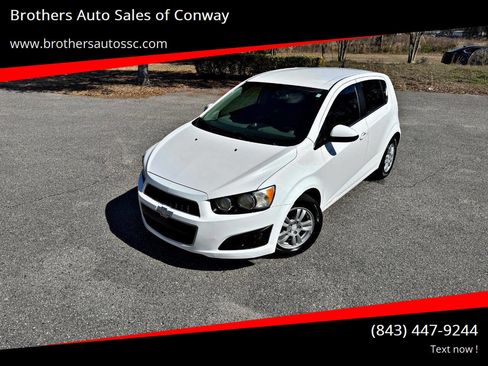 Used 2014 Chevrolet Sonic LT image 1