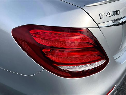 Used 2018 Mercedes-Benz E 400 E 400 image 29