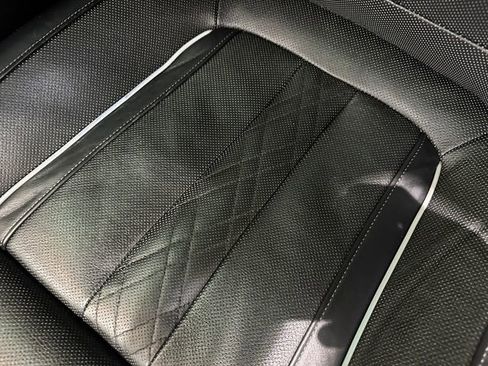 Used 2021 BMW 540i xDrive w/ Premium Package image 9