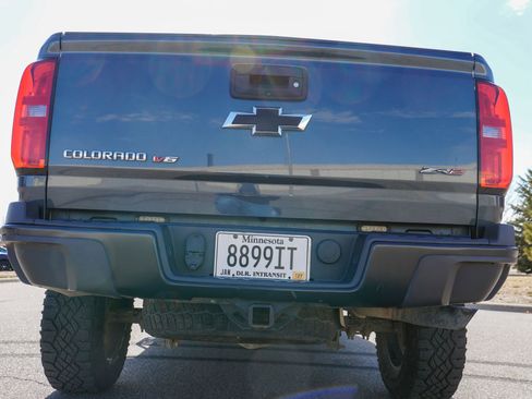 Used 2020 Chevrolet Colorado ZR2 image 35