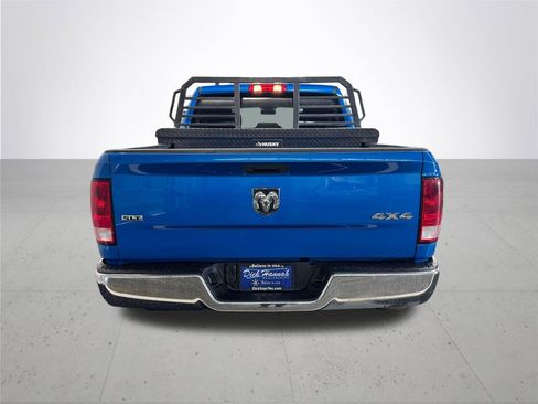 Used 2022 RAM 1500 Classic SLT AWD/4WD image 5