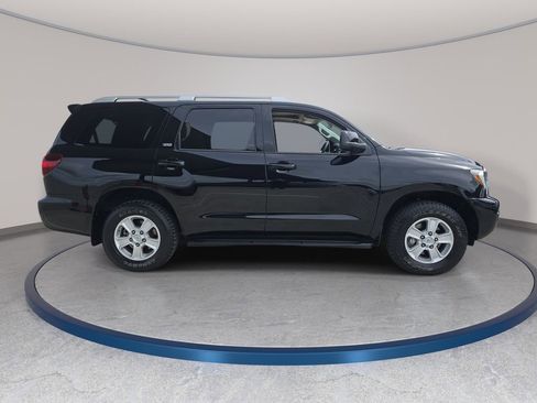 Used 2019 Toyota Sequoia SR5 w/ Premium Package RWD image 5