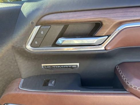 Used 2023 GMC Sierra 1500 Denali Ultimate image 32