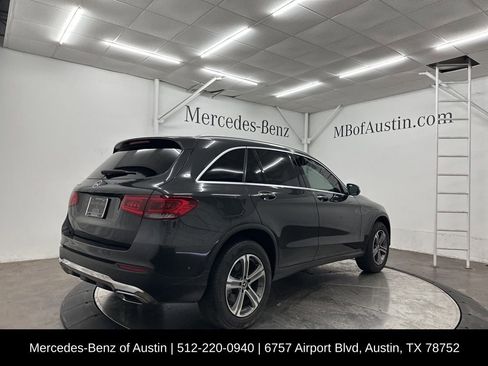 Certified 2021 Mercedes-Benz GLC 300 image 8