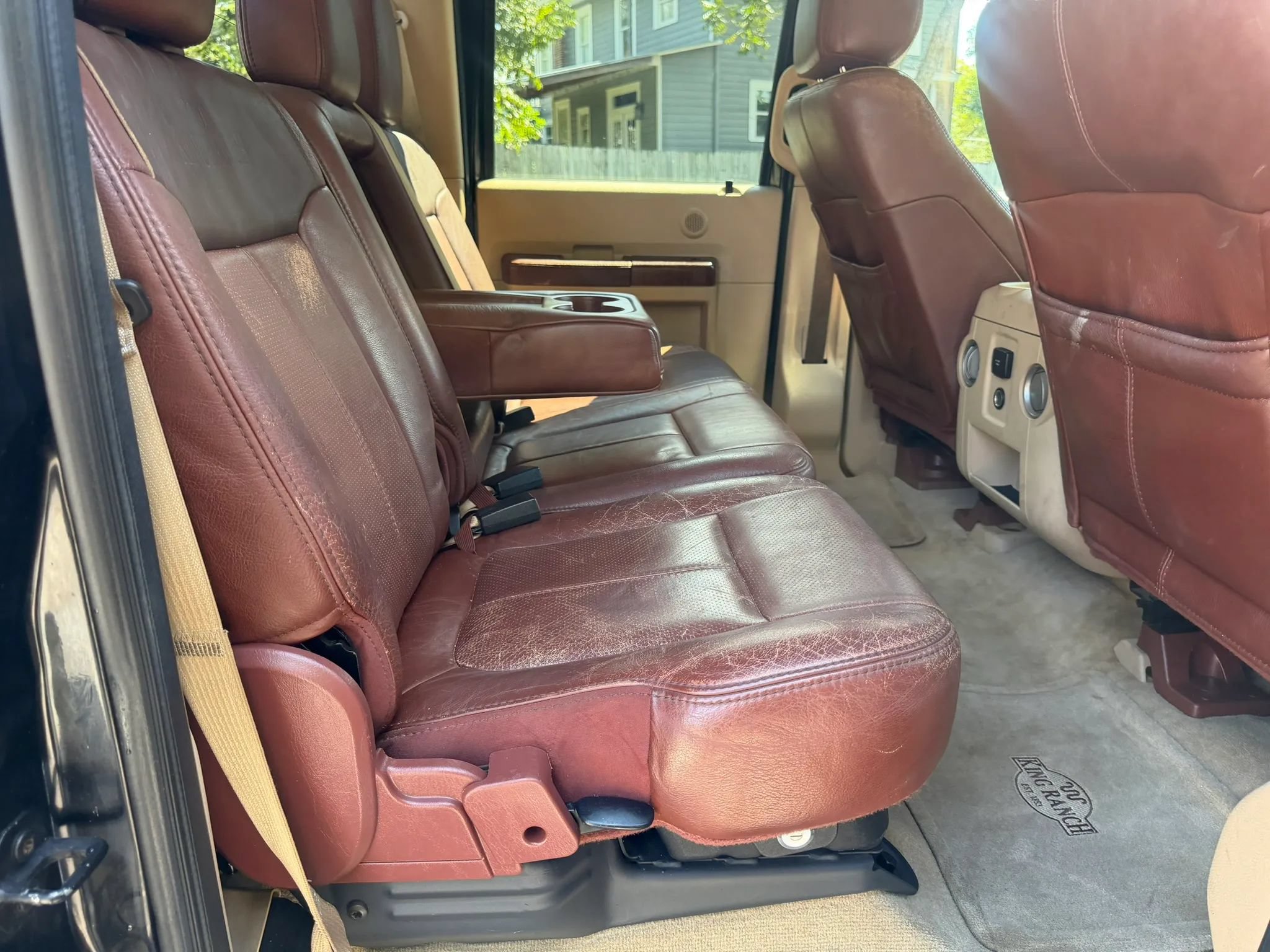 Used 2012 Ford F250 King Ranch w/ King Ranch w/Chrome Pkg AWD/4WD image 11