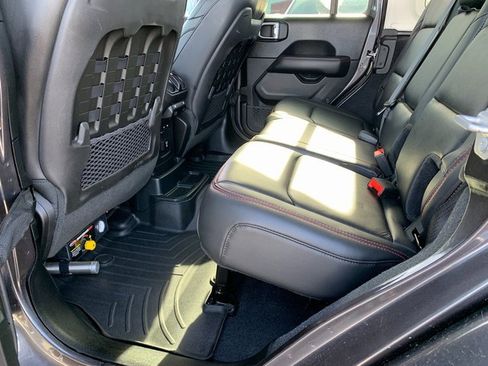 Used 2019 Jeep Wrangler Unlimited Rubicon image 15