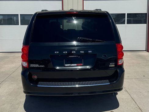 Used 2019 Dodge Grand Caravan GT image 19