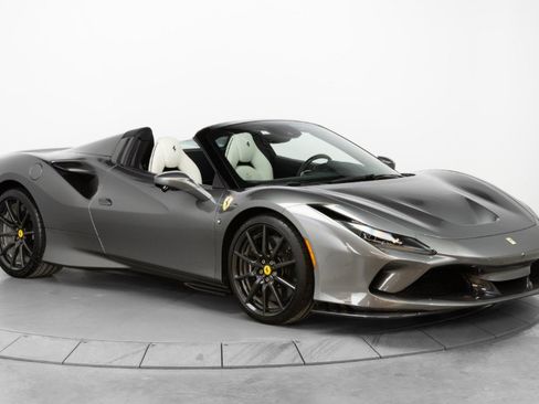 Certified 2023 Ferrari F8 Tributo image 9