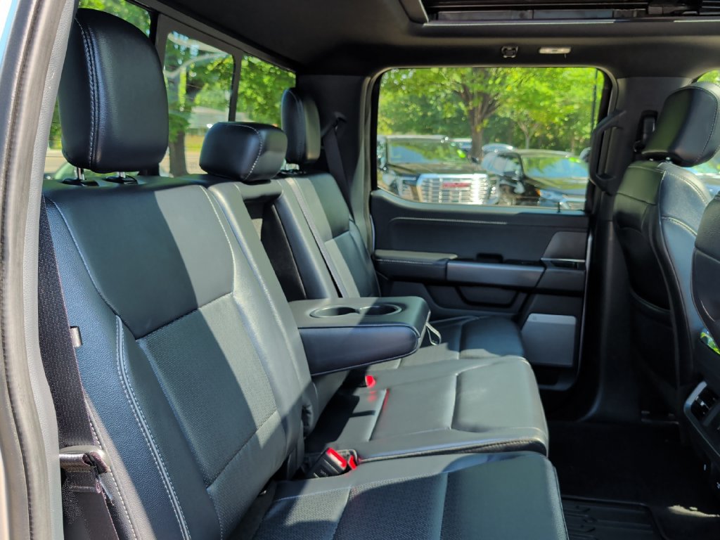 Used 2025 Ford F150 Lariat AWD/4WD image 35