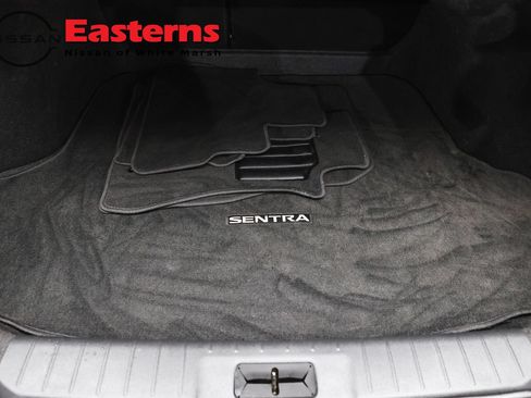 Used 2024 Nissan Sentra SV w/ SV Premium Package FWD image 9