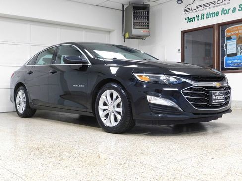 Used 2023 Chevrolet Malibu LT FWD image 3