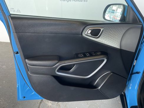Used 2024 Kia Soul LX image 20