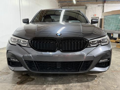 Used 2019 BMW 330i Sedan w/ M Sport Package RWD image 6