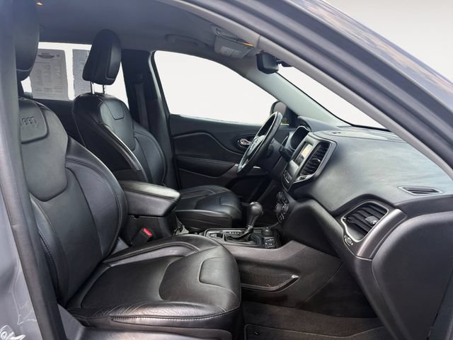 Used 2021 Jeep Cherokee Latitude Lux AWD/4WD image 15