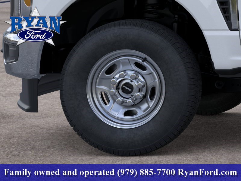 New 2026 Ford F250 XL w/ XL Chrome Package AWD/4WD image 19