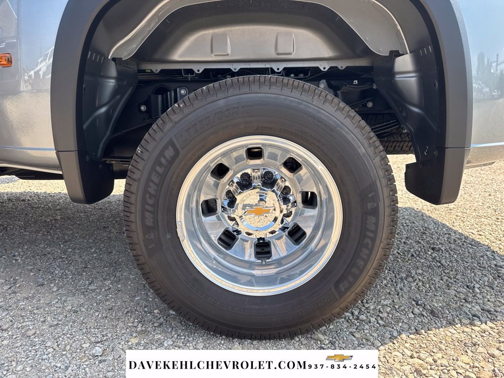 Used 2025 Chevrolet Silverado 3500 High Country w/ High Country Premium Package AWD/4WD image 57