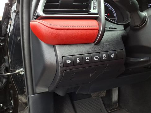 Used 2022 Toyota Camry XSE w/ Navigation Upgrade Package image 14