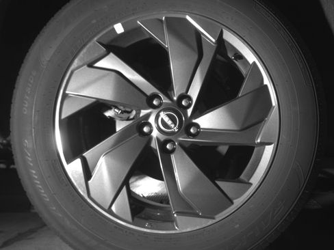 Used 2025 Nissan Rogue SV image 15