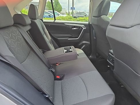 Used 2023 Toyota RAV4 XLE w/ Convenience Package FWD image 30