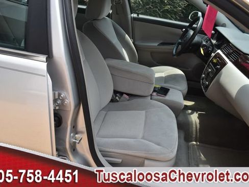 Used 2013 Chevrolet Impala LT FWD image 22
