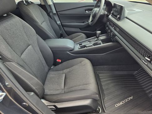 Certified 2025 Honda Accord SE image 13