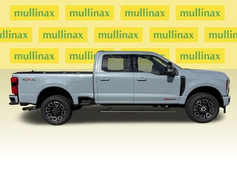 New 2026 Ford F350 Platinum AWD/4WD image 2