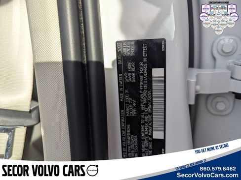 Certified 2023 Volvo XC60 B5 Core w/ Climate Package image 27