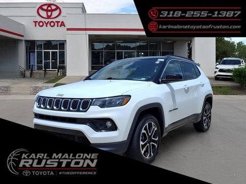 Used 2024 Jeep Compass Limited AWD/4WD image 1