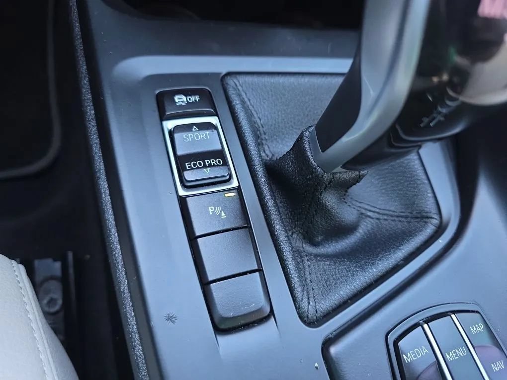 Used 2022 BMW X2 sDrive28i w/ Convenience Package FWD image 33
