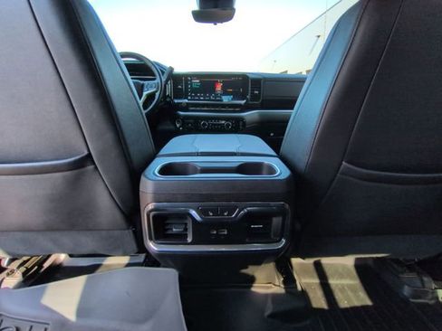 Used 2024 Chevrolet Silverado 3500 LTZ w/ LTZ Premium Package image 21