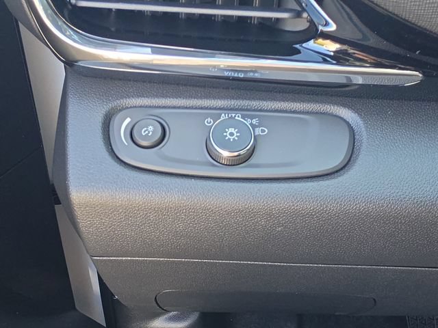 New 2026 Buick Envista Sport Touring w/ Convenience II Package FWD image 22