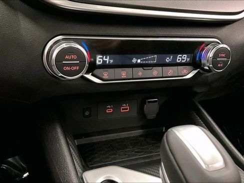 New 2026 Nissan Altima 2.5 SR FWD image 28