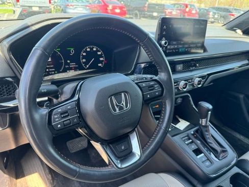 Used 2023 Honda CR-V Sport Touring image 14