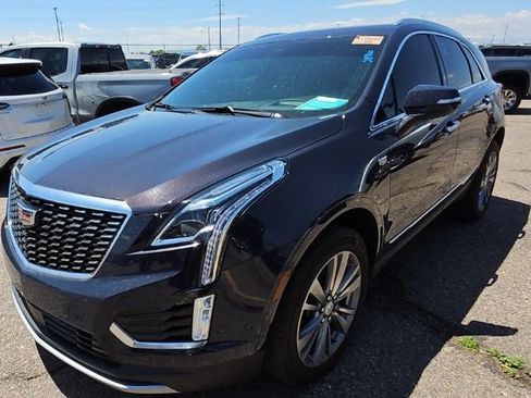 Used 2025 Cadillac XT5 Premium Luxury w/ Technology Package AWD/4WD image 1
