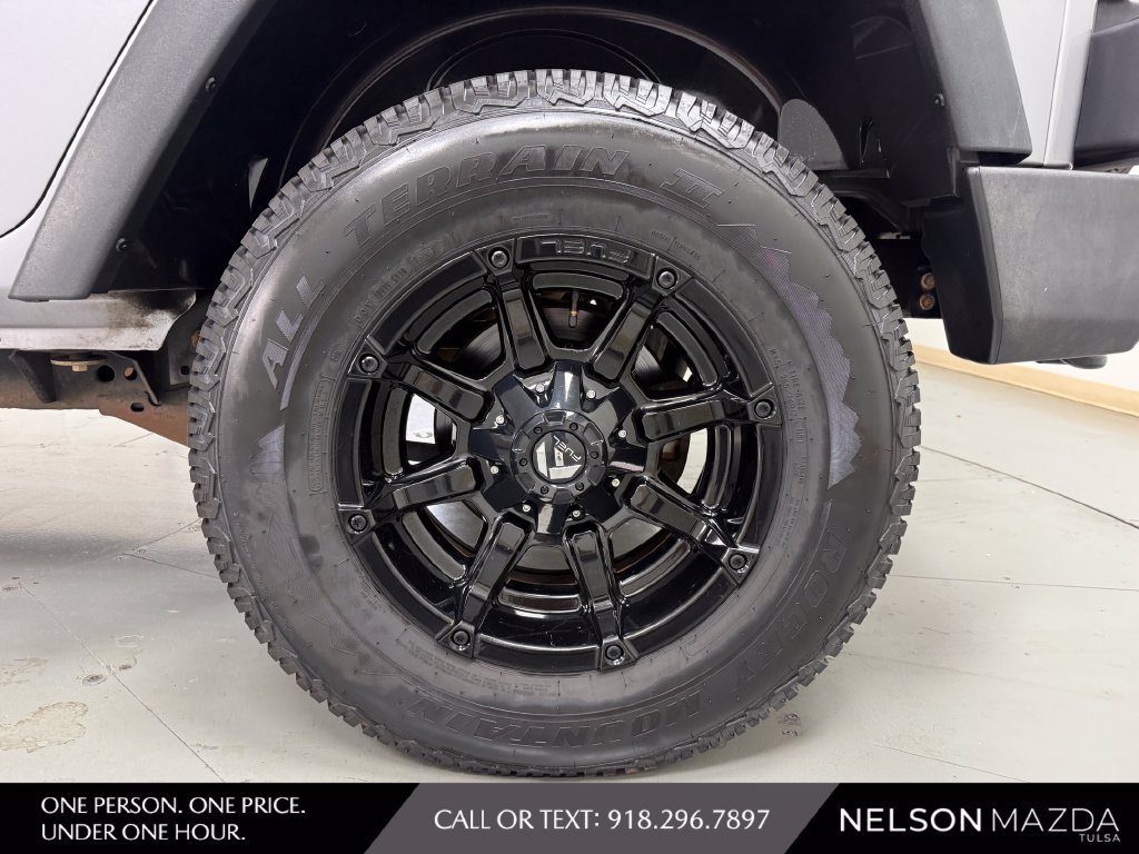 Used 2017 Jeep Wrangler Unlimited Sport w/ Quick Order Package 24S AWD/4WD image 12