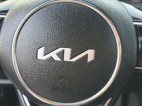 Used 2022 Kia K5 EX image 24