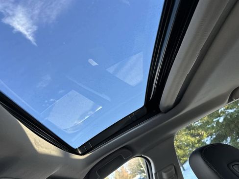 Certified 2023 Acura TLX w/ Technology Package image 14