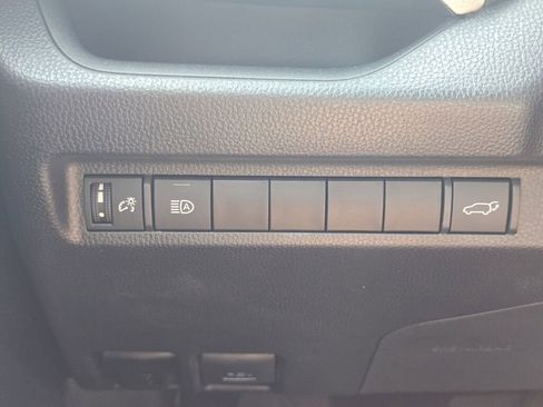 Certified 2025 Toyota RAV4 XLE Premium image 25