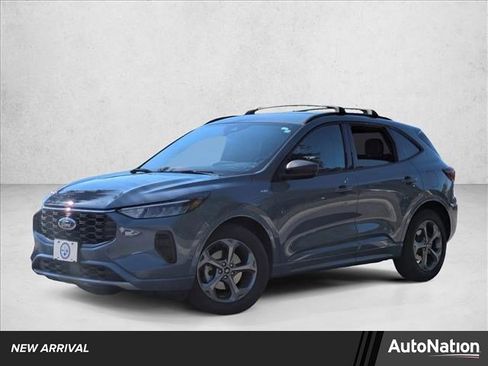 Used 2024 Ford Escape ST-Line w/ Tech Pack #1 FWD image 1