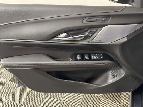 Used 2025 Cadillac CT4 Sport AWD/4WD image 17