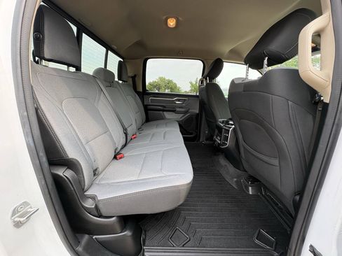 Used 2020 RAM 1500 Big Horn AWD/4WD image 28